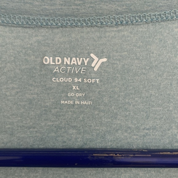 Old Navy Green Go-Dry Tank Top - Picture 3 of 4